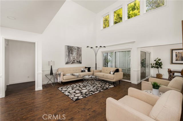 27782 Via Madrina, San Juan Capistrano CA: https://media.crmls.org/medias/e3596611-8750-462e-8ee8-106f4464e648.jpg