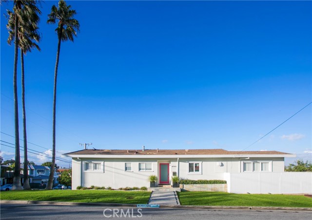 600 Anderson Street, Manhattan Beach, California 90266, 3 Bedrooms Bedrooms, ,3 BathroomsBathrooms,Residential,Sold,Anderson,SB17032059