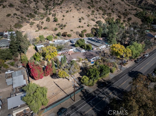 Detail Gallery Image 6 of 14 For 9515 La Tuna Canyon Rd, Sun Valley,  CA 91352 - 3 Beds | 3 Baths