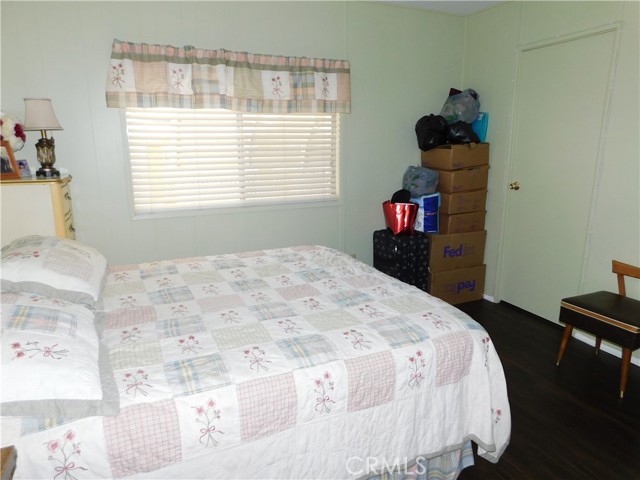 2200 W Wilson Street, Banning CA: https://media.crmls.org/medias/e359fe91-864f-4cf2-9d76-854f9e332e36.jpg