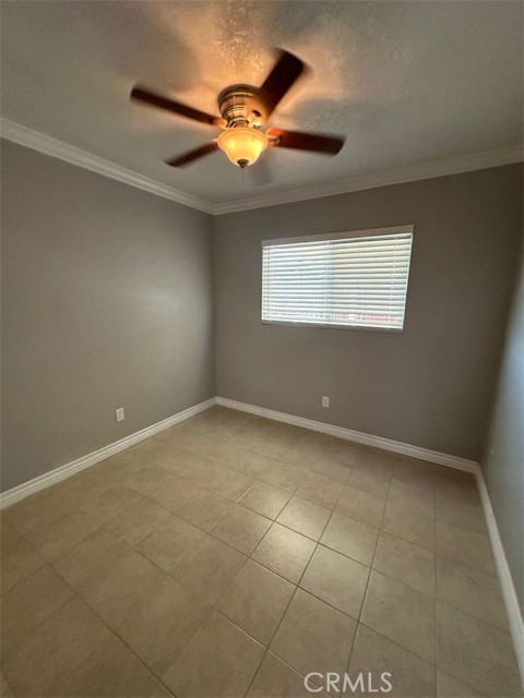 Detail Gallery Image 8 of 10 For 25127 Yucca Dr, Moreno Valley,  CA 92553 - 4 Beds | 2 Baths