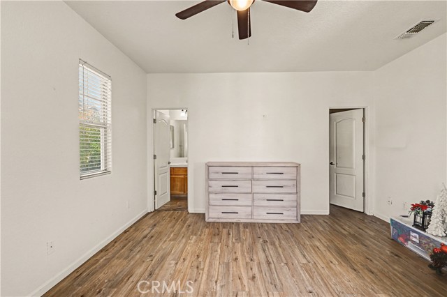 Detail Gallery Image 45 of 54 For 2001 Sola Ct, Atwater,  CA 95301 - 5 Beds | 3/1 Baths