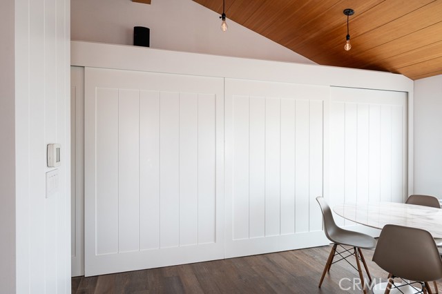 137 15th Street, Manhattan Beach, California 90266, 2 Bedrooms Bedrooms, ,2 BathroomsBathrooms,Residential,Sold,15th,SB22082552