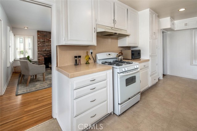 2412 Ardmore Avenue, Manhattan Beach, California 90266, 2 Bedrooms Bedrooms, ,1 BathroomBathrooms,Residential,Sold,Ardmore,SB22157463