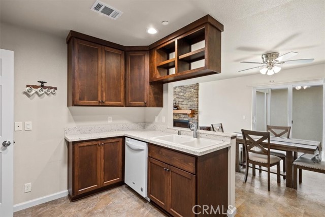 Detail Gallery Image 14 of 36 For 12290 Stone Canyon Ct, Paradise,  CA 95969 - 2 Beds | 2 Baths