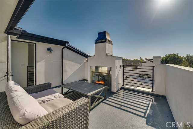 Detail Gallery Image 46 of 65 For 608 Heliotrope, Corona Del Mar,  CA 92625 - 4 Beds | 4 Baths