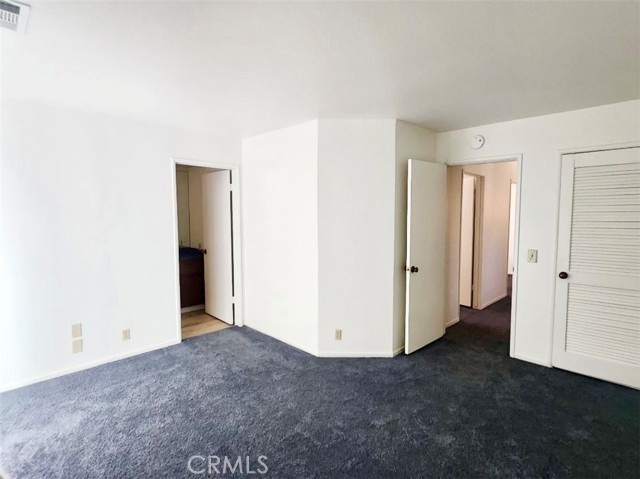 11275 San Mateo Drive, Loma Linda CA: https://media.crmls.org/medias/e35e2250-4ac5-4550-ab03-1051b2d274ae.jpg