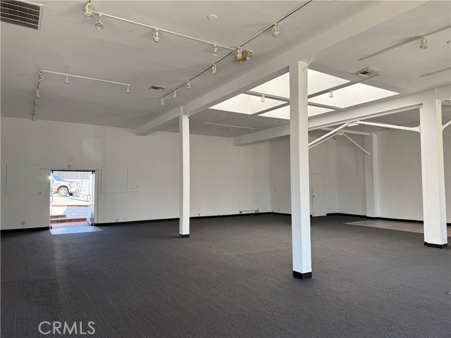  Commercial for Sale in Los Angeles, California