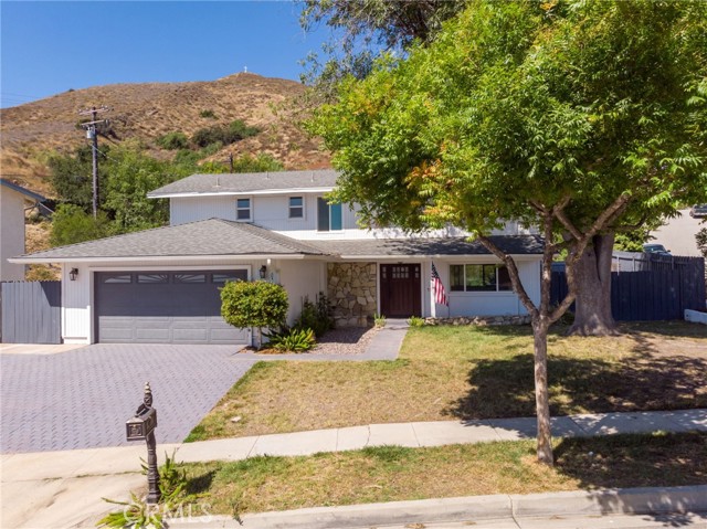 1409 Los Amigos Avenue photo 4
