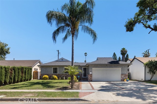 Detail Gallery Image 1 of 27 For 7442 Sunny Brae Ave, Winnetka,  CA 91306 - 4 Beds | 2 Baths