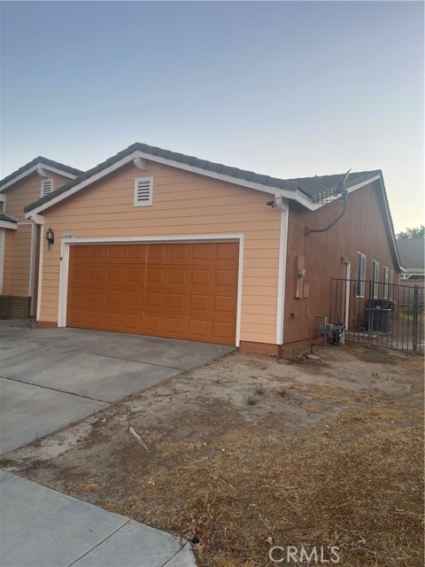 Detail Gallery Image 2 of 28 For 44047 37th St, Lancaster,  CA 93536 - 4 Beds | 3 Baths