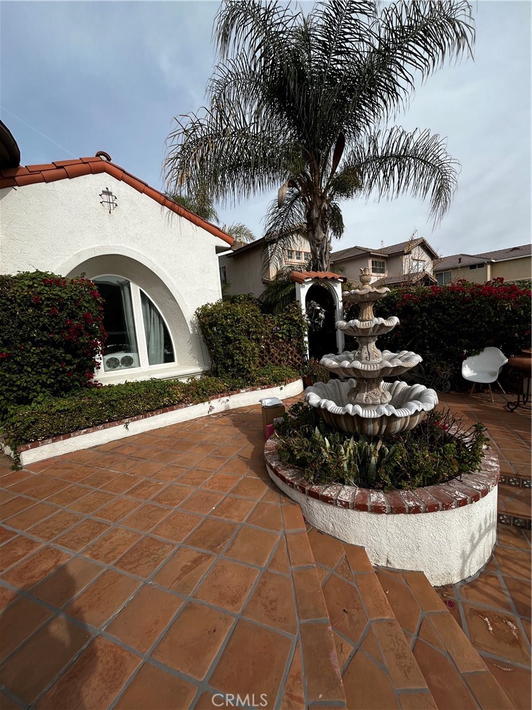 MLS #OC25252896 image #20