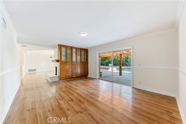 Detail Gallery Image 14 of 52 For 22046 Parthenia St, West Hills,  CA 91304 - 3 Beds | 2 Baths