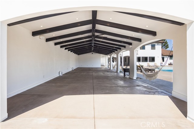 Detail Gallery Image 11 of 52 For 33206 Barber Rd, Agua Dulce,  CA 91390 - 10 Beds | 8/1 Baths