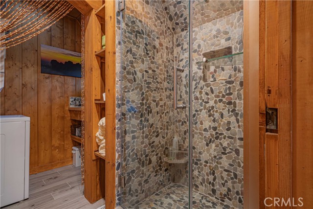 Detail Gallery Image 18 of 25 For 295 Sunset Dr, Lake Arrowhead,  CA 92352 - 3 Beds | 2 Baths