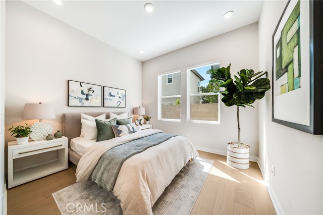 Detail Gallery Image 2 of 58 For 301 Brackens, Lake Forest,  CA 92630 - 4 Beds | 4 Baths