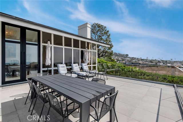 Detail Gallery Image 25 of 72 For 934 Emerald Bay, Laguna Beach,  CA 92651 - 3 Beds | 3/1 Baths