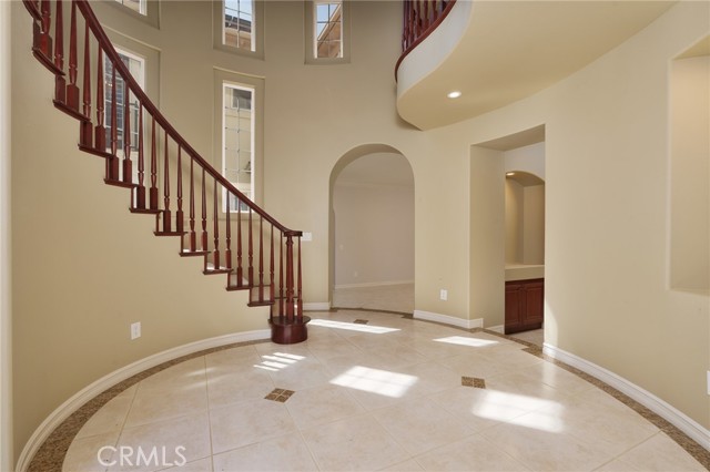 6471 Frampton Circle, Huntington Beach CA: https://media.crmls.org/medias/e363f2e7-7c0e-466a-b9e1-61ae6c8e4ef8.jpg