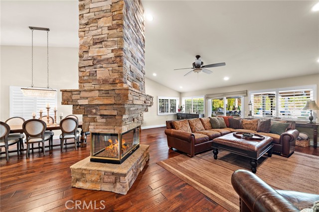 Detail Gallery Image 11 of 56 For 22 Lexington, Coto de Caza,  CA 92679 - 4 Beds | 2/1 Baths