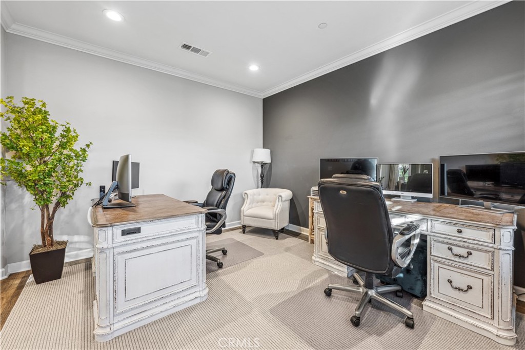 E364541f 6490 4eab B445 4d788e641249