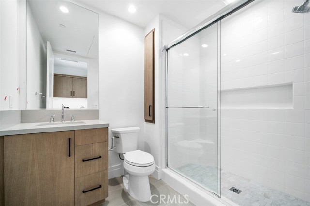 Detail Gallery Image 15 of 40 For 107 Dolcetto, Irvine,  CA 92602 - 4 Beds | 4/1 Baths