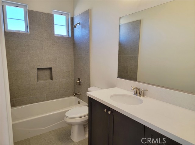 Detail Gallery Image 19 of 29 For 713 Manor Ln, Paso Robles,  CA 93446 - 4 Beds | 3 Baths