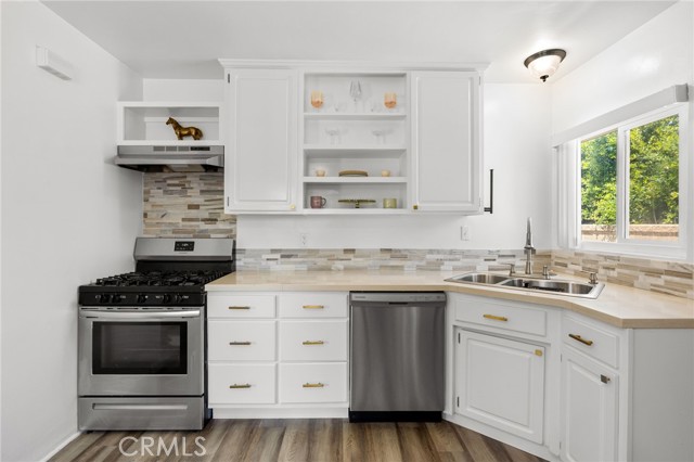 Detail Gallery Image 13 of 34 For 3160 David St, Riverside,  CA 92506 - 3 Beds | 1 Baths