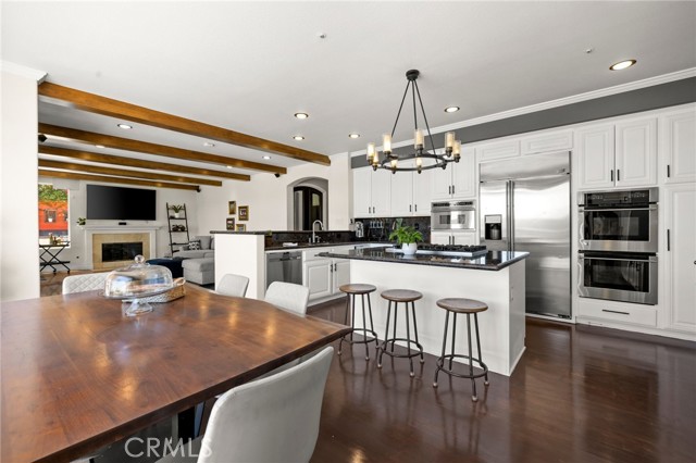 Detail Gallery Image 19 of 74 For 3302 Van Allen Pl, Topanga,  CA 90290 - 5 Beds | 5/1 Baths