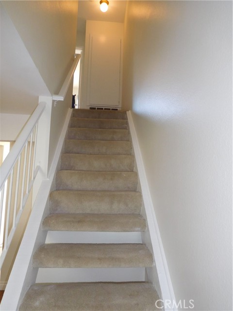 Detail Gallery Image 7 of 28 For 135 Rockwood #5,  Irvine,  CA 92614 - 2 Beds | 1/1 Baths