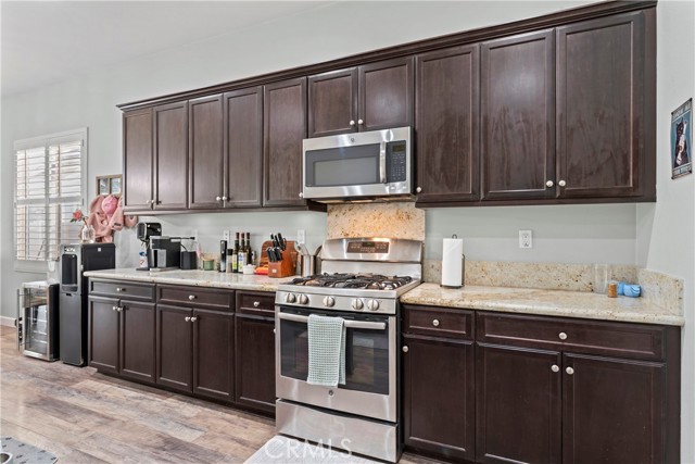 1544 Big Horn, Beaumont CA: https://media.crmls.org/medias/e3673fb5-a645-4738-af7d-e38b773b4ad9.jpg