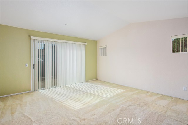 Detail Gallery Image 24 of 36 For 6714 Country Oaks Dr, Highland,  CA 92346 - 5 Beds | 3 Baths