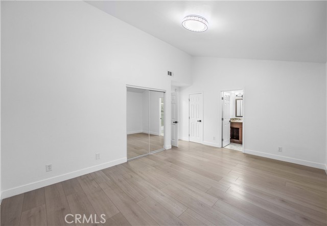 11430 Strathern Street, North Hollywood CA: https://media.crmls.org/medias/e367e2db-2215-4a5b-a857-b4e73c192268.jpg