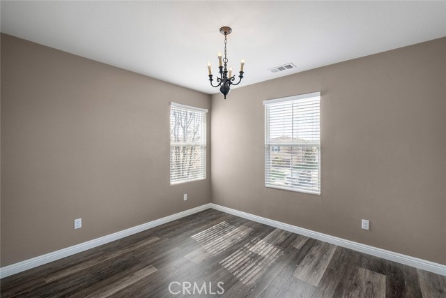 Detail Gallery Image 21 of 29 For 40282 Cape Charles Dr, Temecula,  CA 92591 - 5 Beds | 2/1 Baths