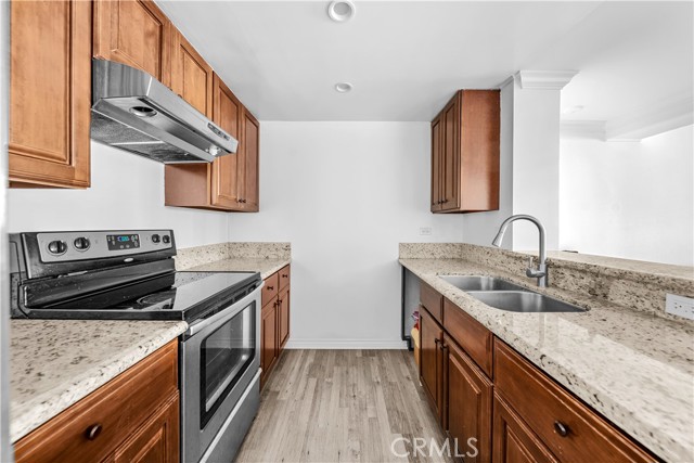 10535 Wilshire Boulevard, Los Angeles CA: https://media.crmls.org/medias/e3684479-20ed-46a0-abe9-a32abf7fcf14.jpg