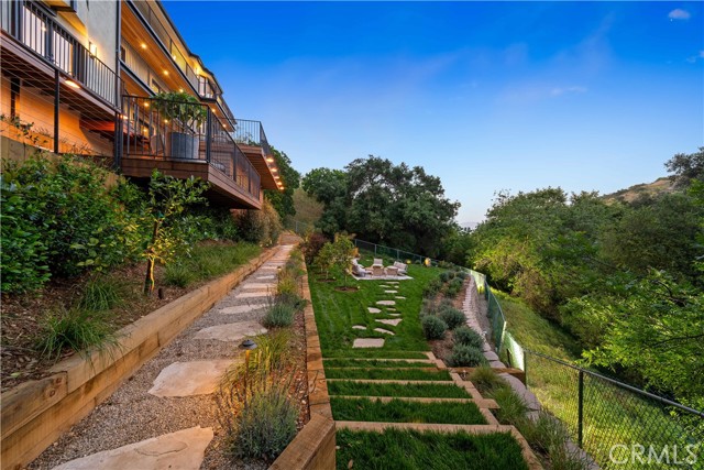 Image 64 of 74 For 3636 Camino De La Cumbre