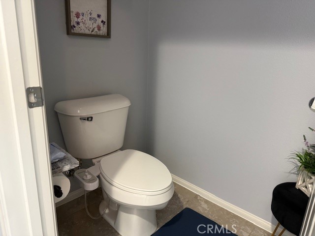 https://media.crmls.org/medias/e3688c8f-0dbf-4c35-afb5-8787ca928941.jpg?preset=X-Large