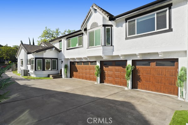 Detail Gallery Image 38 of 67 For 9514 Oakridge Pl, Chatsworth,  CA 91311 - 6 Beds | 6 Baths