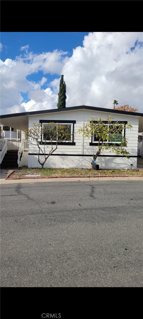 Detail Gallery Image 4 of 7 For 6130 Camino Real #126,  Jurupa Valley,  CA 92509 - 3 Beds | 2 Baths