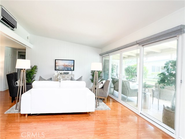 Detail Gallery Image 9 of 18 For 1460 Homewood Rd., M5-95d, Seal Beach,  CA 90740 - 2 Beds | 1 Baths