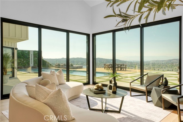 Detail Gallery Image 10 of 61 For 32075 Canterhill Pl, Westlake Village,  CA 91361 - 4 Beds | 5/1 Baths