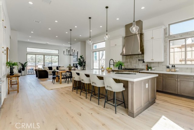 Detail Gallery Image 10 of 21 For 1433 Hansen Ln, San Luis Obispo,  CA 93401 - 4 Beds | 3/1 Baths