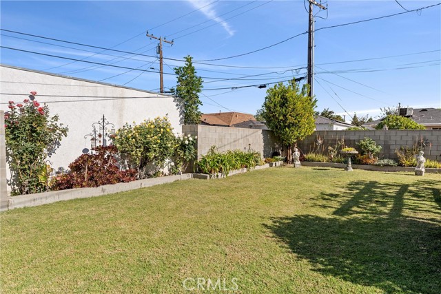 Detail Gallery Image 32 of 48 For 556 S Clementine St, Anaheim,  CA 92805 - 3 Beds | 1 Baths