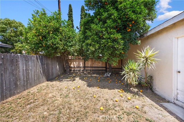 9559 Blackley Street, Temple City CA: https://media.crmls.org/medias/e36c88f1-6129-46ed-9f3c-d1b76f7aa6e2.jpg