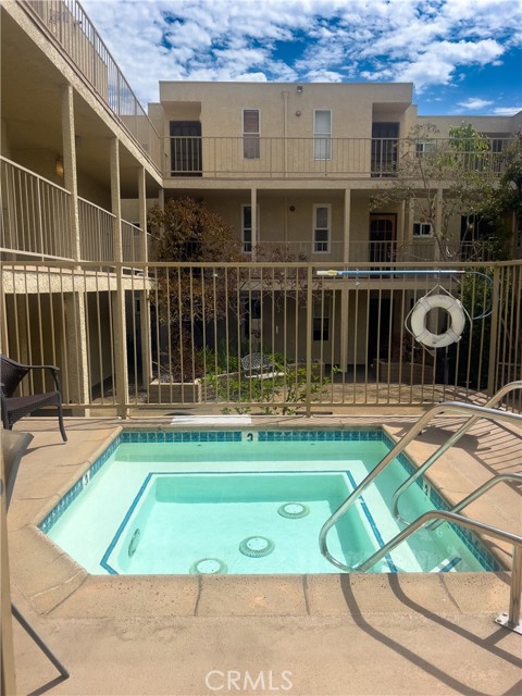 Detail Gallery Image 22 of 27 For 445 W 6th Street #409,  Long Beach,  CA 90802 - 2 Beds | 2 Baths