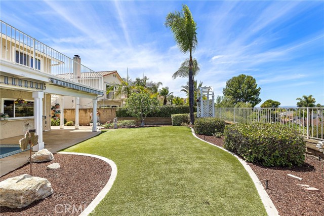 28215 Leticia, Mission Viejo CA: https://media.crmls.org/medias/e36da4e8-59c8-4ab3-a060-bc31f8c5989c.jpg