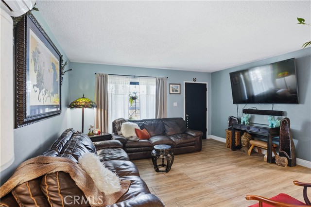 Detail Gallery Image 12 of 74 For 6580 Lake, Riverside,  CA 92503 - 3 Beds | 2 Baths