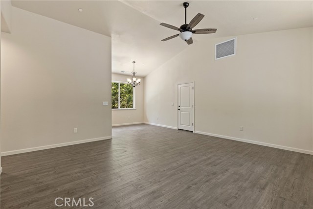Detail Gallery Image 4 of 36 For 5153 Schott Rd, Forest Ranch,  CA 95942 - 3 Beds | 2 Baths