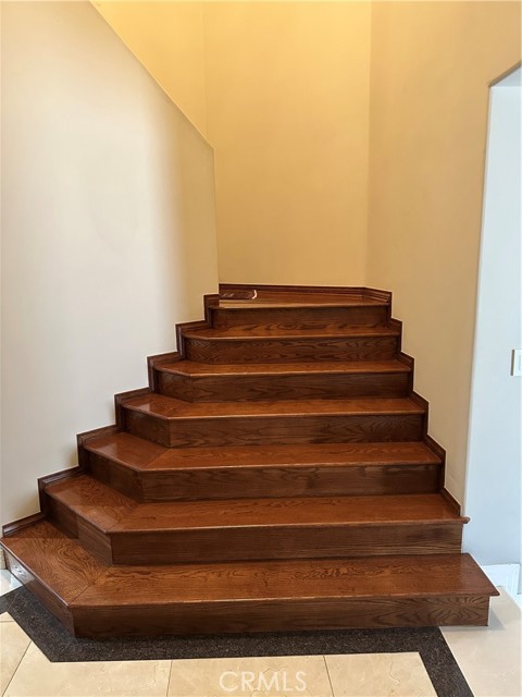Detail Gallery Image 19 of 44 For 4377 Saltillo St, Woodland Hills,  CA 91364 - 5 Beds | 4 Baths