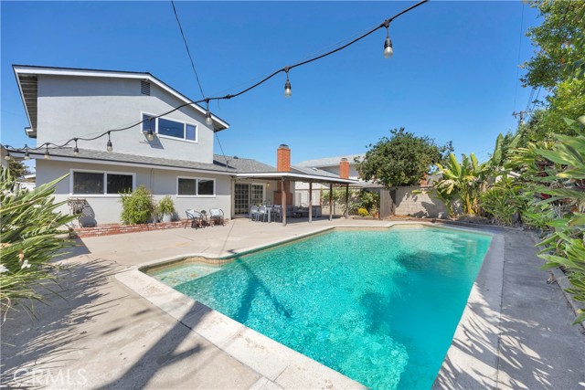 4322 Fontainbleau Avenue, Cypress CA: https://media.crmls.org/medias/e3707e90-95e2-401c-a033-55362d22ae9a.jpg