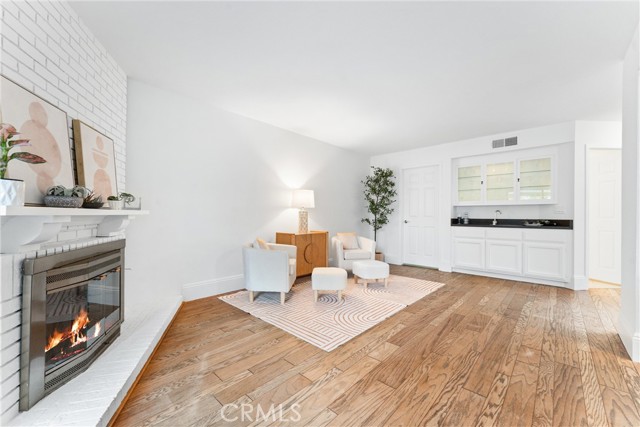 Detail Gallery Image 8 of 62 For 15 Firestone #4,  Irvine,  CA 92614 - 4 Beds | 2/1 Baths